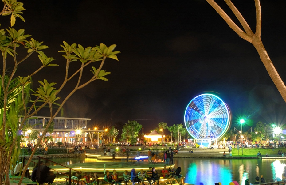 Wisata Surabaya Hits