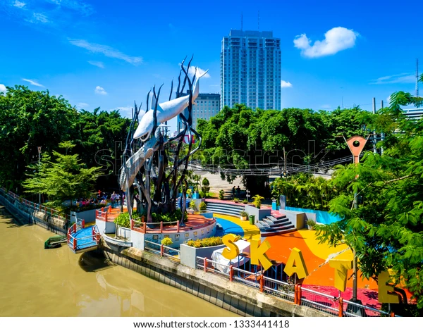 20 Tempat Hunting di Surabaya Malam Hari Instagenic 7 bmx