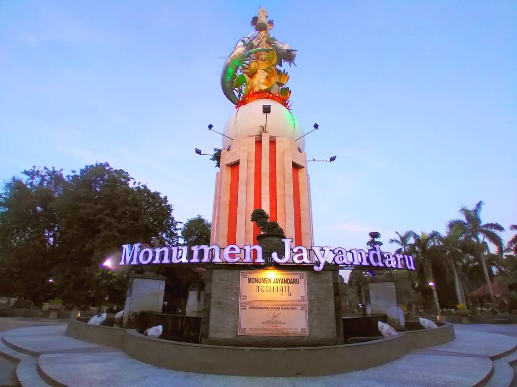 monumen jayandaru